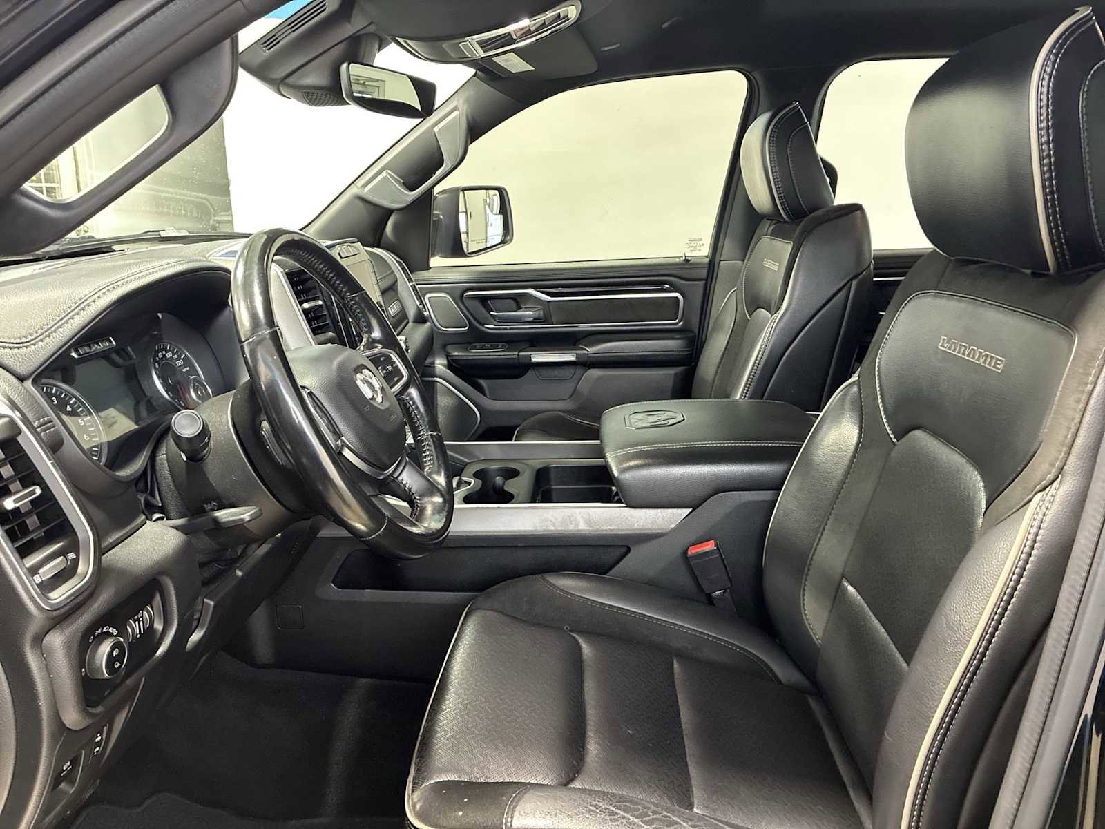 Used 2021 RAM 1500 Laramie image 13