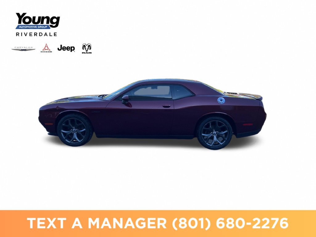 Used 2019 Dodge Challenger SXT w/ Plus Package RWD image 2