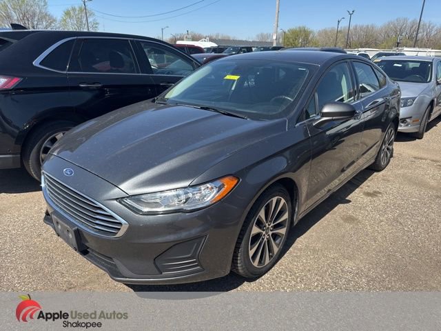 Used 2019 Ford Fusion SE AWD/4WD image 2