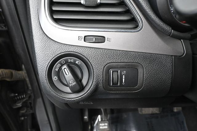 Used 2017 Dodge Journey Crossroad AWD/4WD image 29