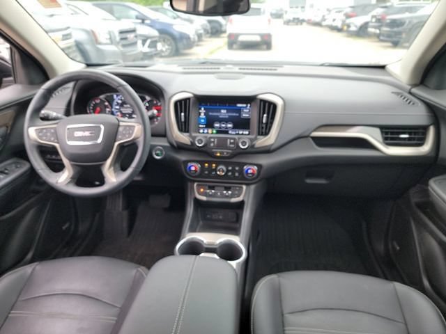 Certified 2024 GMC Terrain Denali w/ Denali Premium Package AWD/4WD image 8