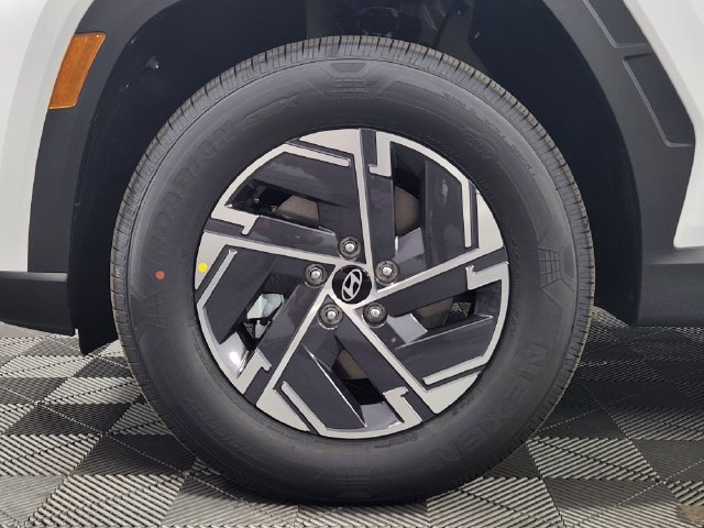 New 2026 Hyundai Tucson Blue SE AWD/4WD image 11