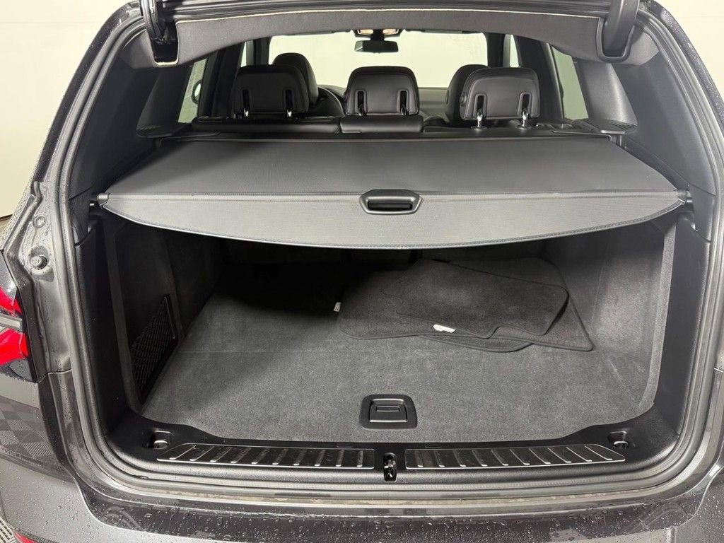 Used 2023 BMW X3 xDrive30i image 7