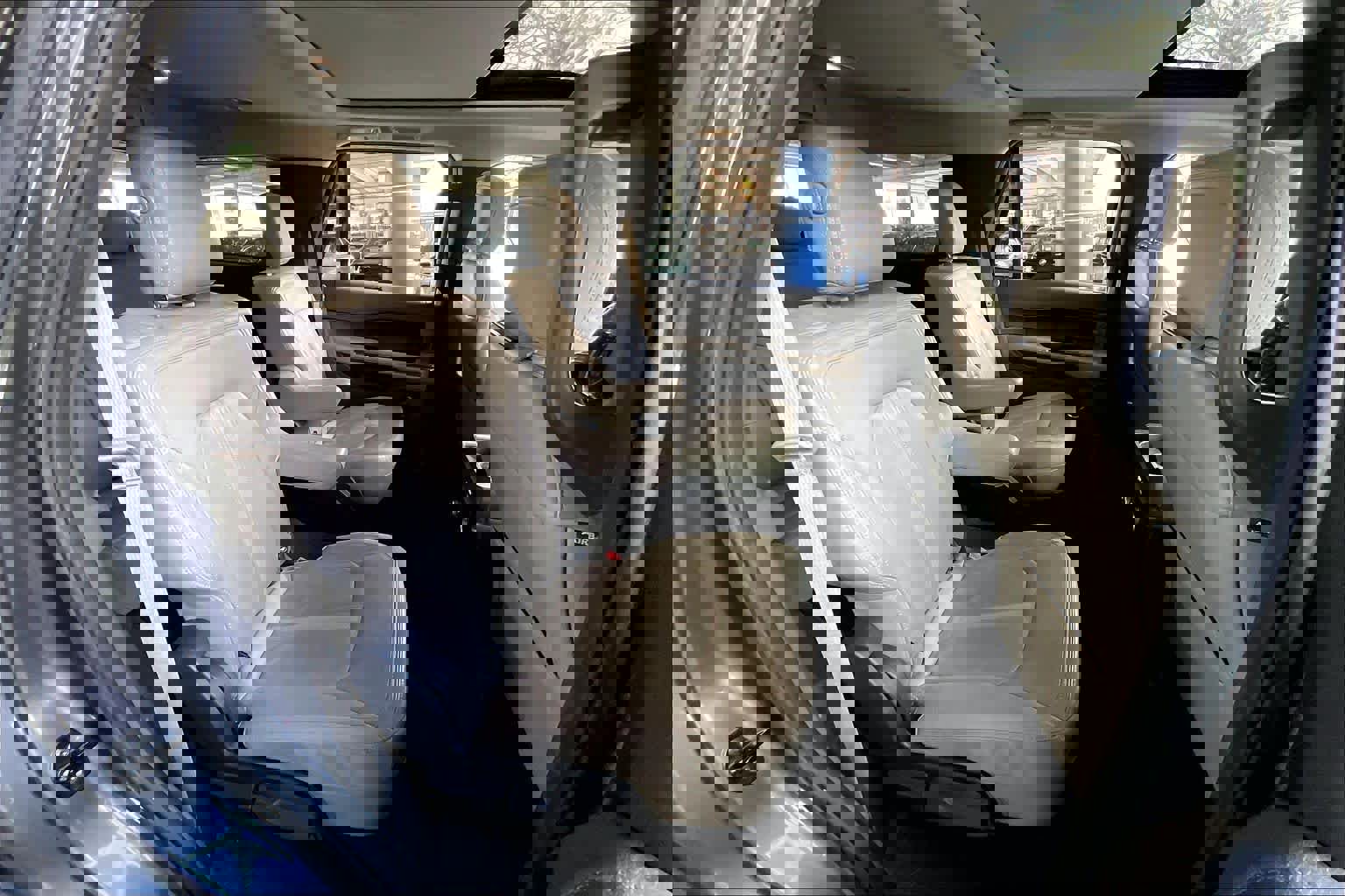 Used 2020 Ford Expedition Limited w/ Special Edition Package image 17