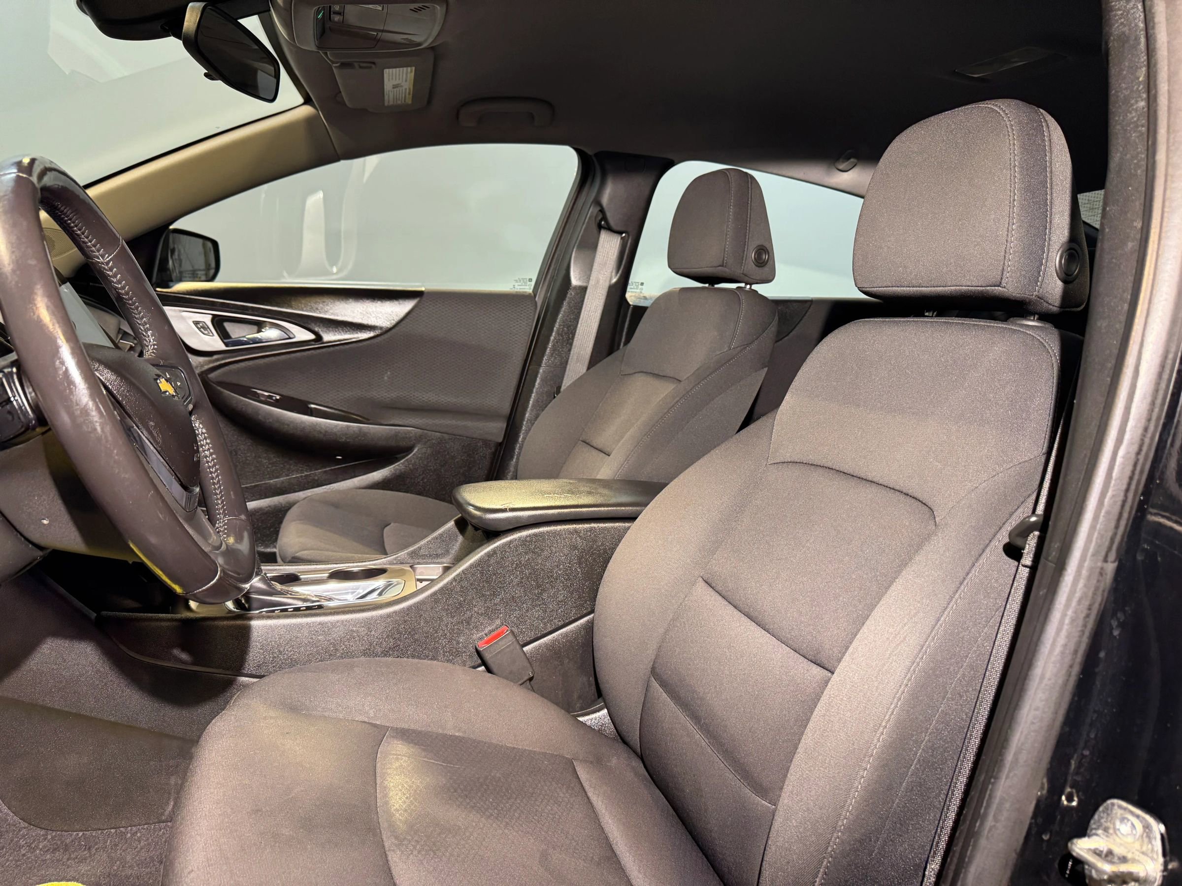 Used 2019 Chevrolet Malibu RS image 14