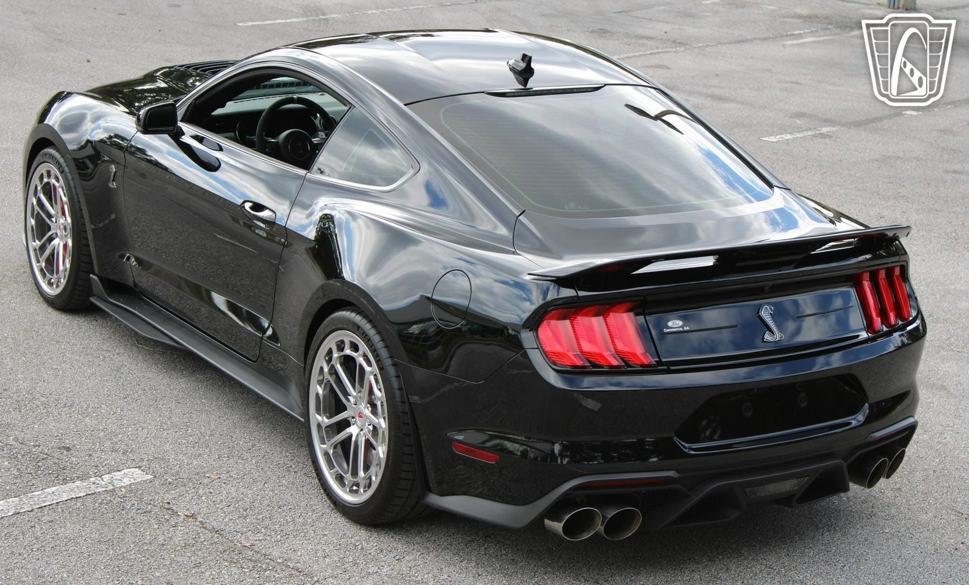 Used 2020 Ford Mustang Shelby GT500 w/ Technology Package image 16