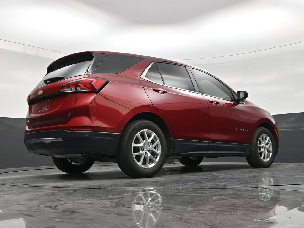 Used 2024 Chevrolet Equinox LT FWD image 23