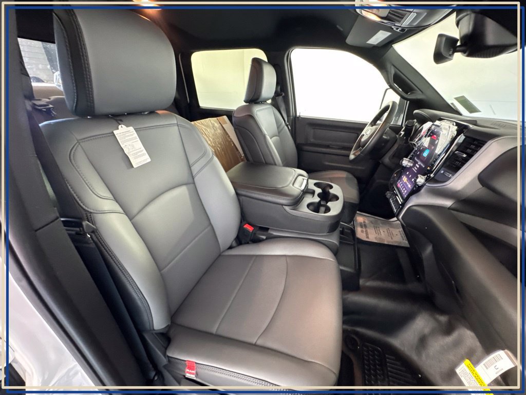 New 2026 RAM 2500 Tradesman AWD/4WD image 39