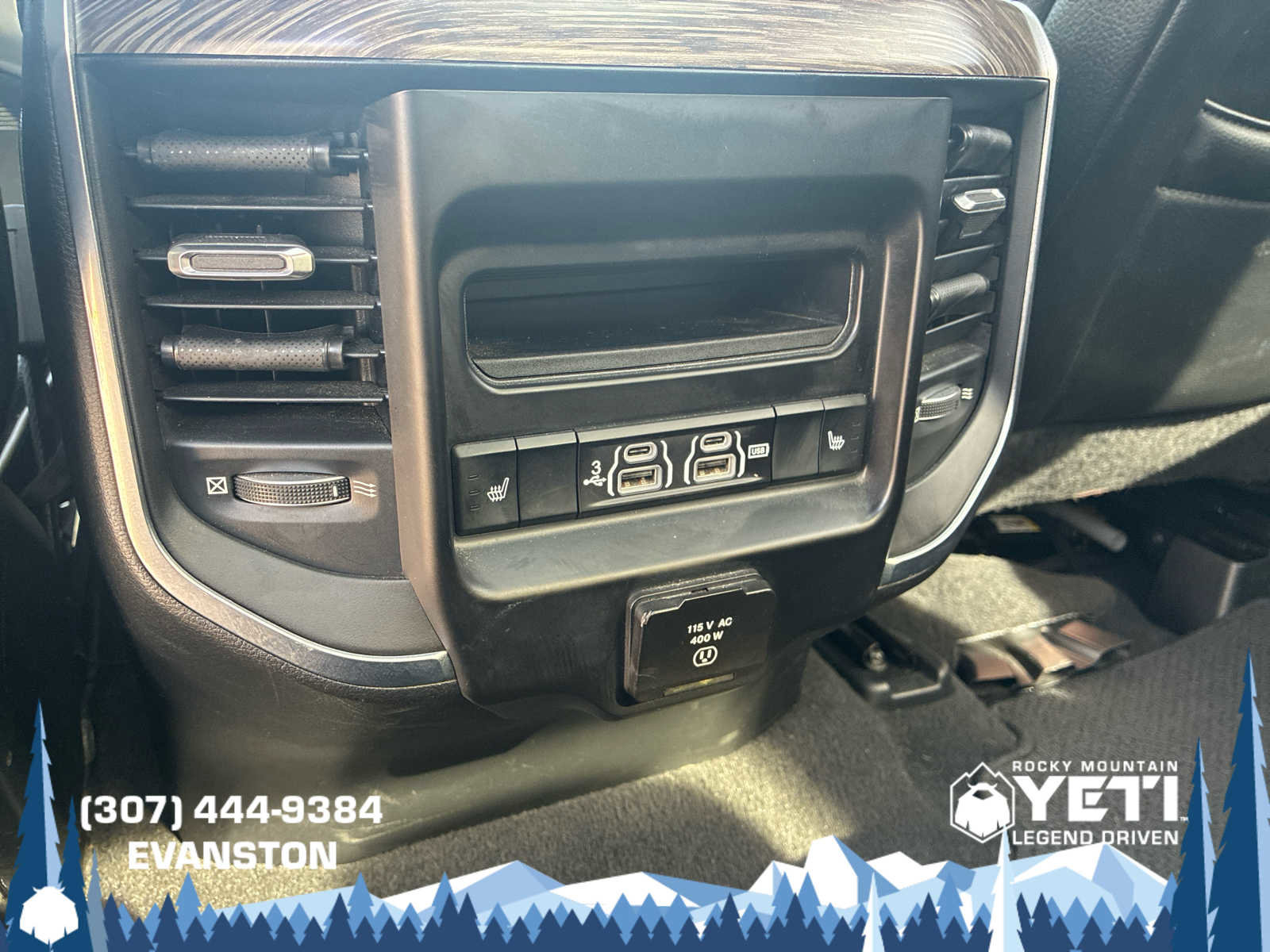 Used 2019 RAM 1500 Laramie AWD/4WD image 25