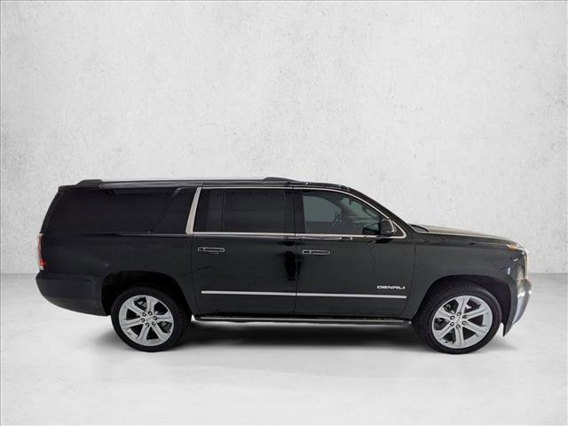 Used 2018 GMC Yukon XL Denali w/ Denali Ultimate Package AWD/4WD image 4