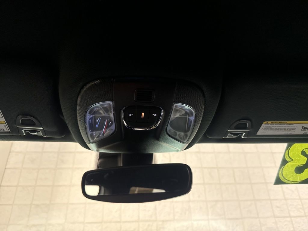 Used 2023 Jeep Compass Latitude image 29