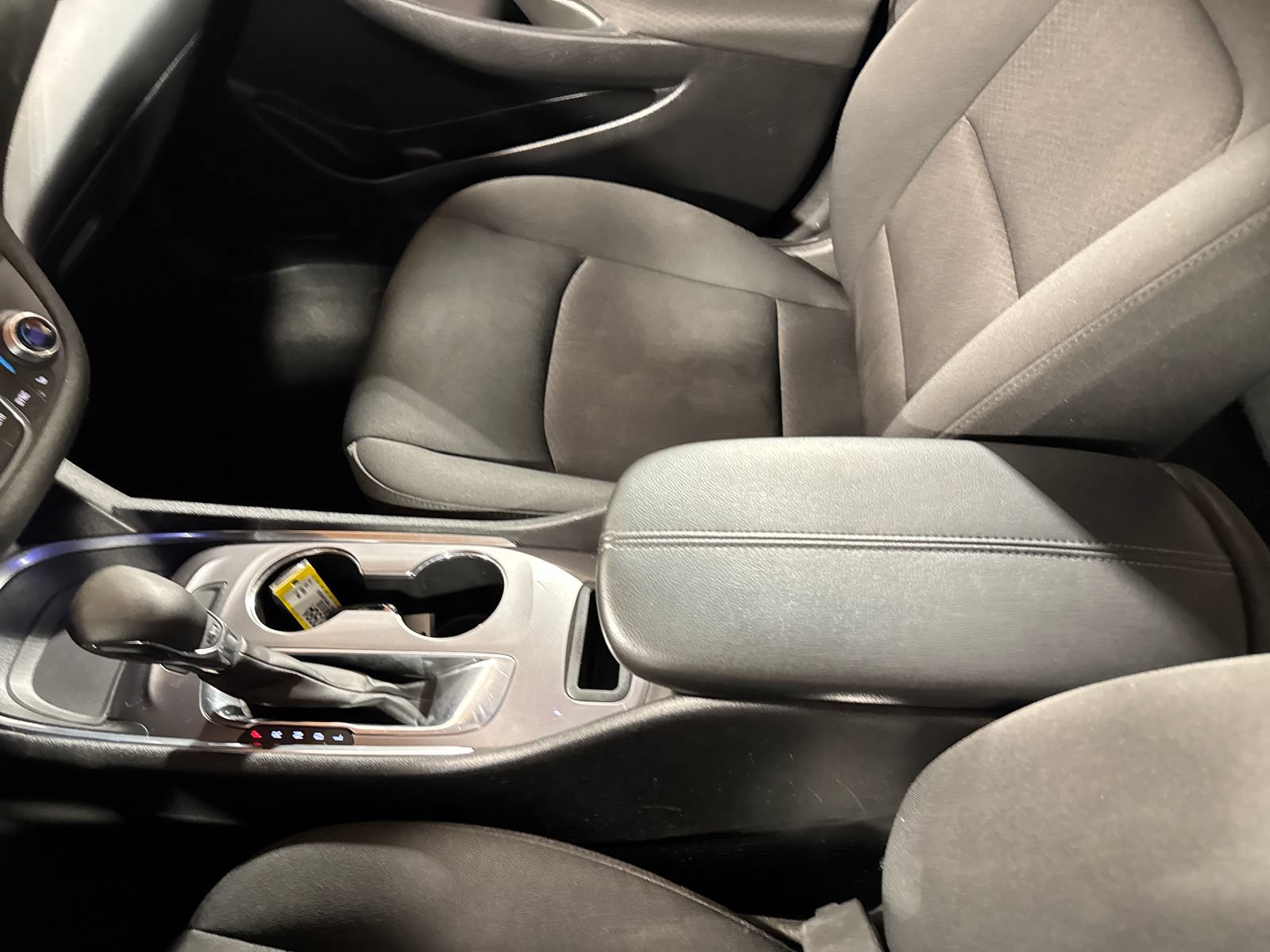Used 2021 Chevrolet Malibu LT FWD image 26