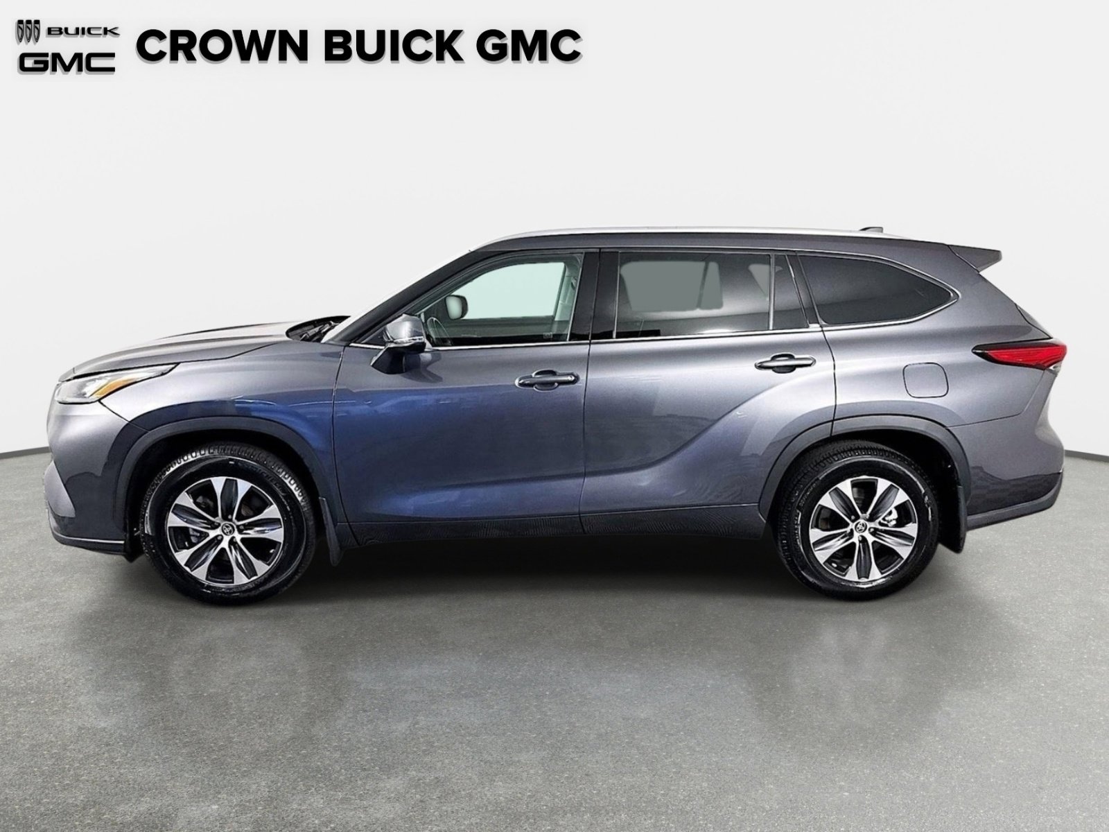 Used 2020 Toyota Highlander XLE image 8