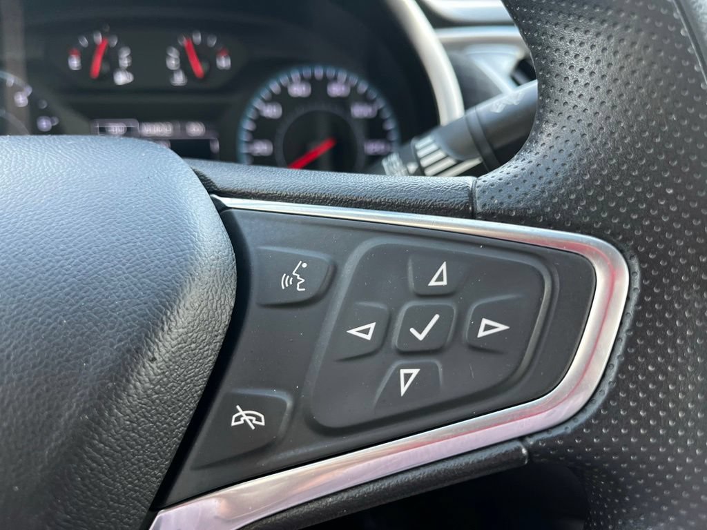 Used 2022 Chevrolet Malibu LT FWD image 14