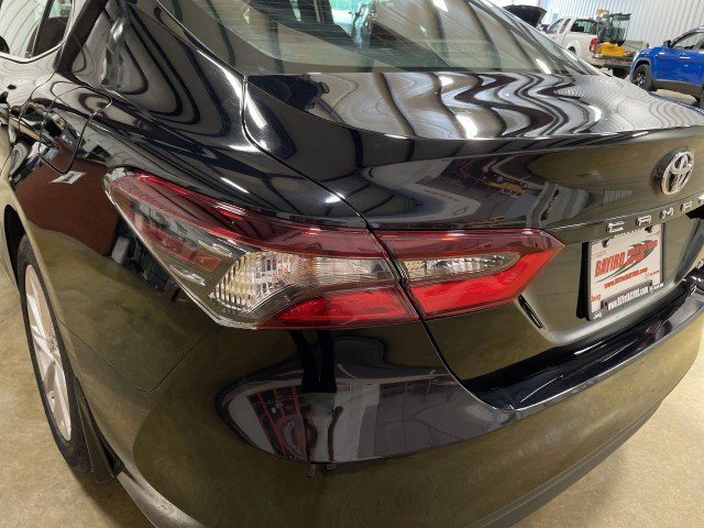 Used 2022 Toyota Camry LE FWD image 23