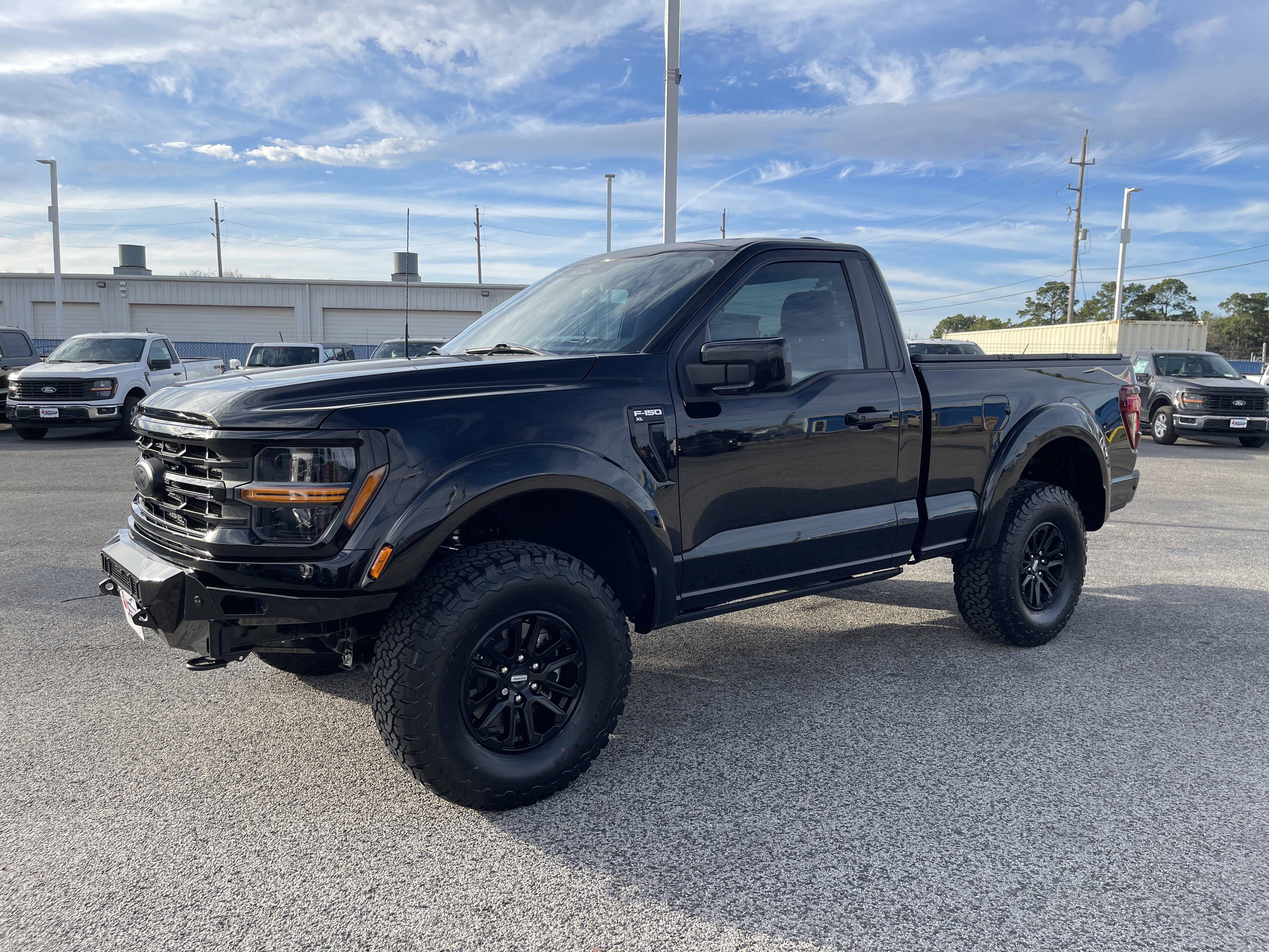 Used 2025 Ford F150 XL w/ Equipment Group 103A High image 8