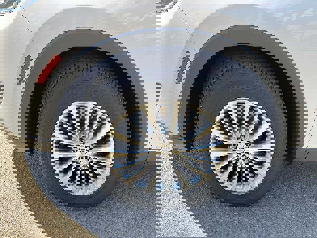 Used 2018 Lincoln MKX Select w/ Select Plus Package image 42