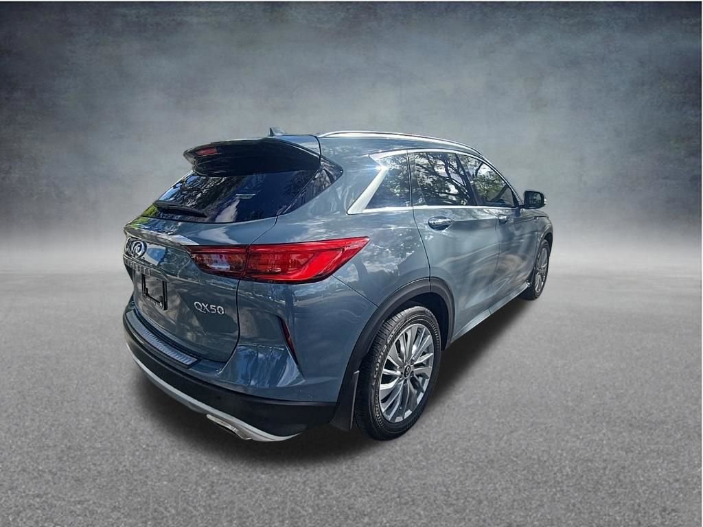 Used 2023 INFINITI QX50 Luxe image 5