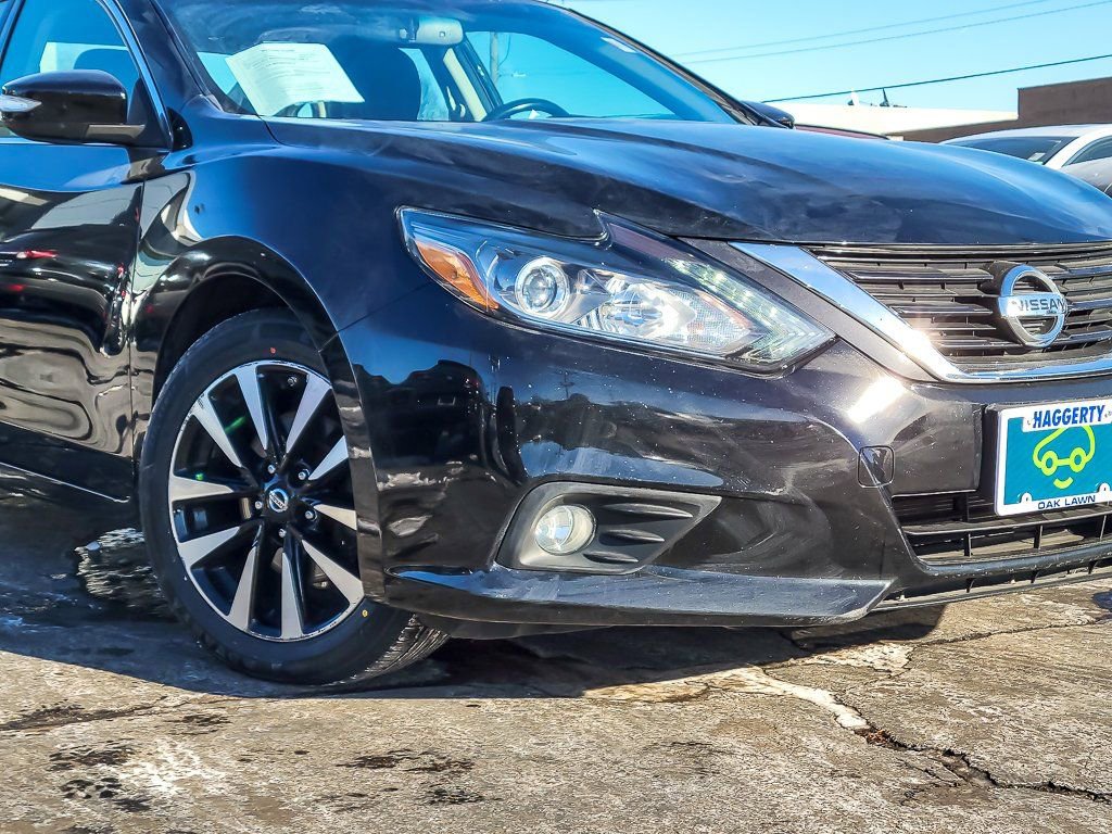 Used 2018 Nissan Altima 2.5 SL w/ 2.5 SL Technology Package image 2