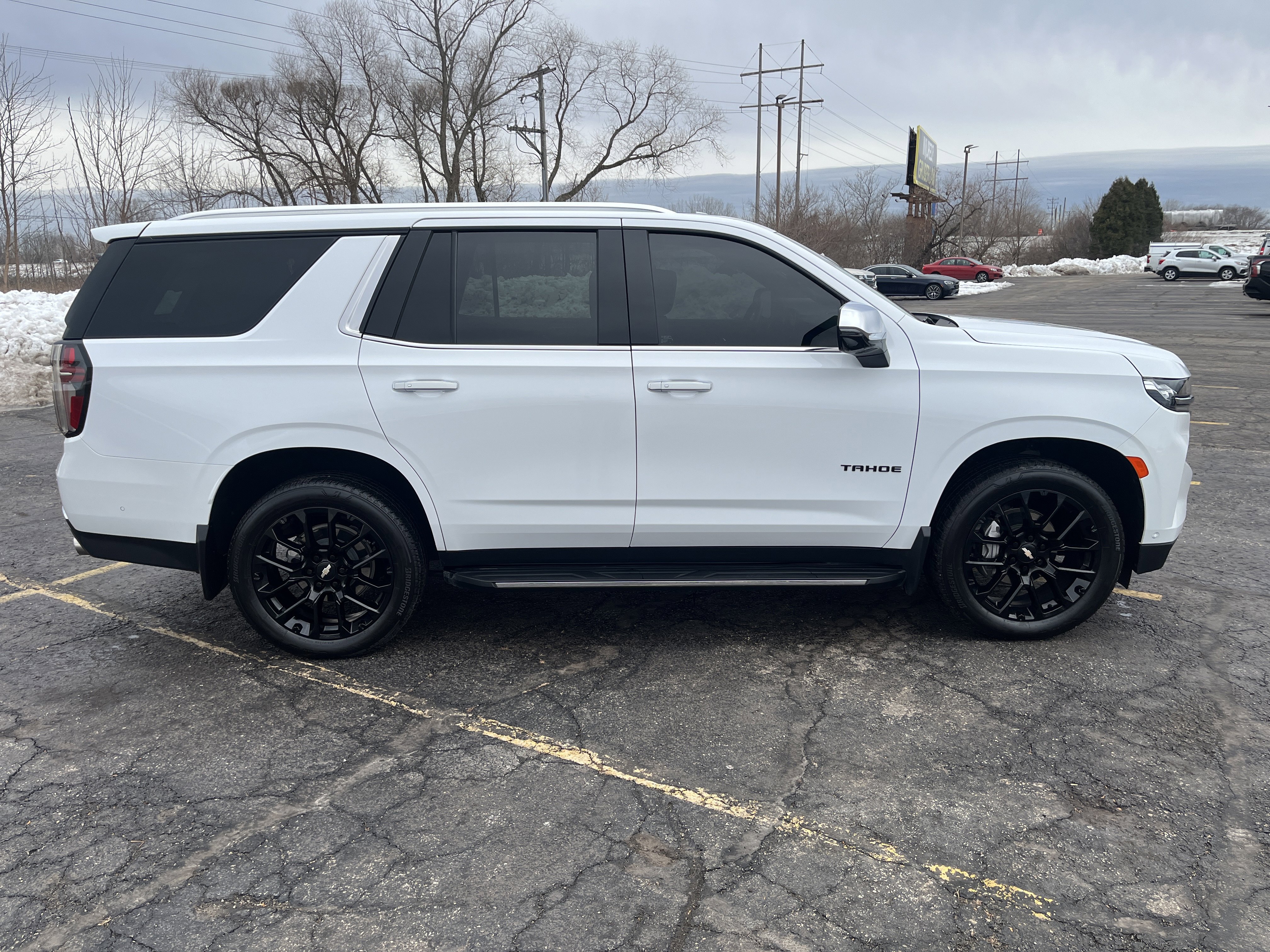 Used 2023 Chevrolet Tahoe Premier w/ Advanced Technology Package image 7