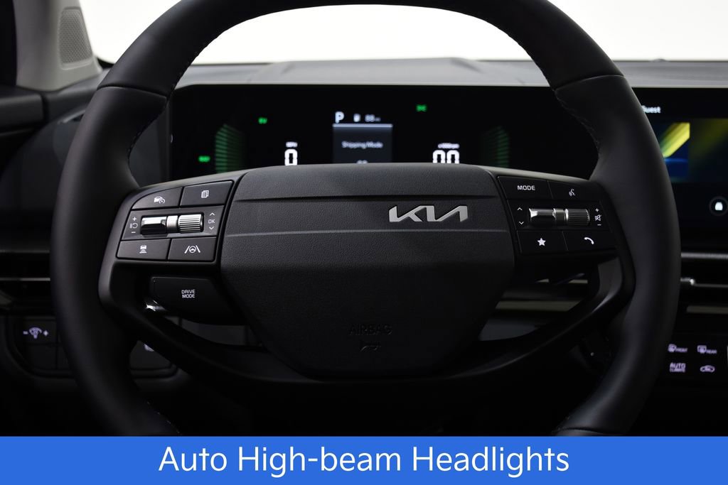 New 2026 Kia Sportage LX image 11