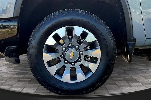 Used 2024 Chevrolet Silverado 2500 Custom w/ Custom Value Package image 34