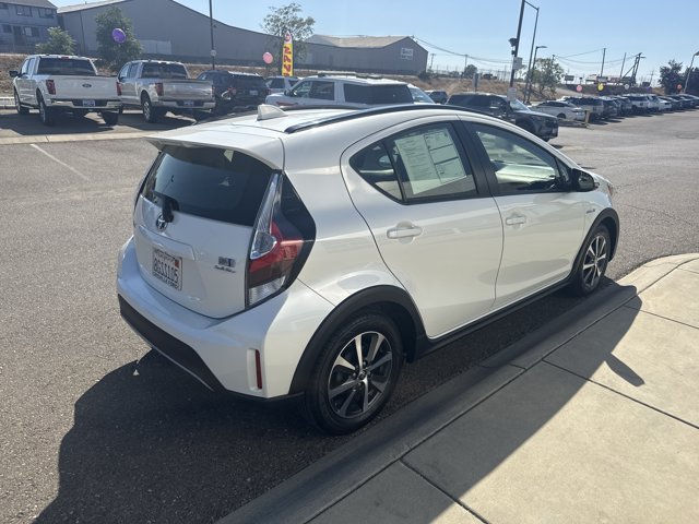 Used 2019 Toyota Prius C w/ Carpet Mat Package FWD image 5