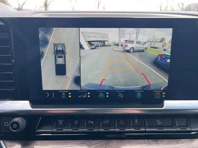 Used 2025 Chevrolet Silverado 2500 LTZ w/ LTZ Premium Package AWD/4WD image 16