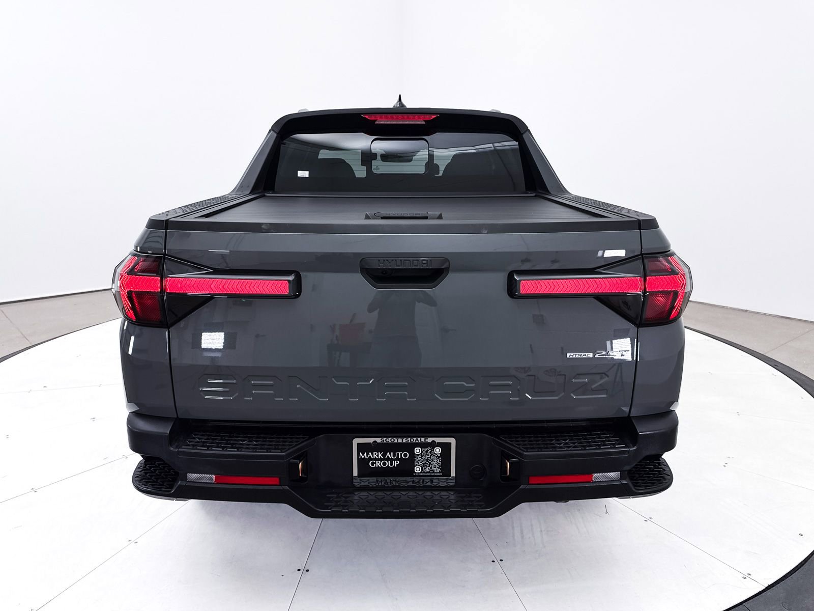 Used 2023 Hyundai Santa Cruz SEL Premium image 18