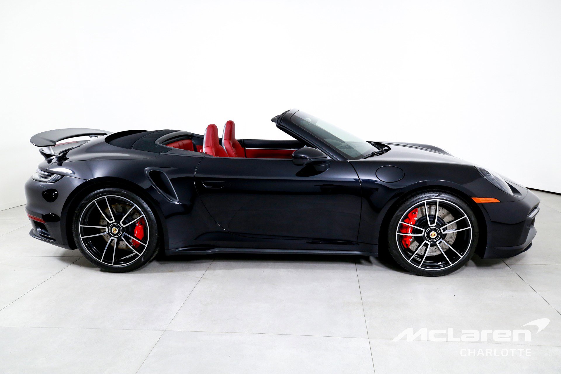 Used 2024 Porsche 911 Turbo image 10