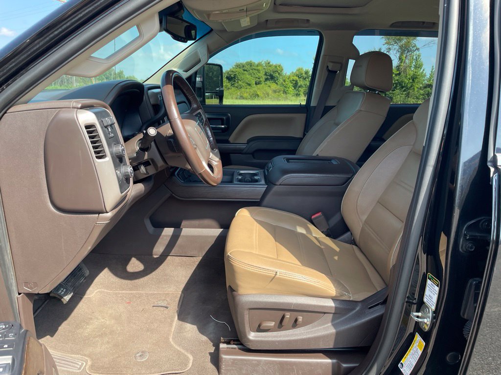 Used 2019 GMC Sierra 2500 Denali AWD/4WD image 14