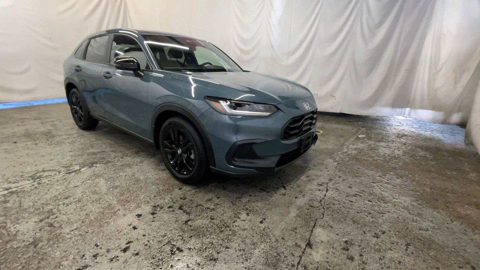 Used 2026 Honda HR-V Sport image 2