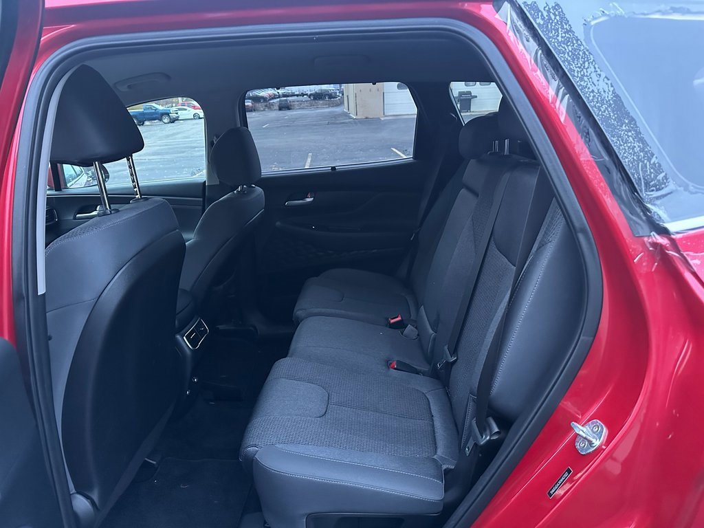 Used 2022 Hyundai Santa Fe SEL w/ Convenience Package image 15