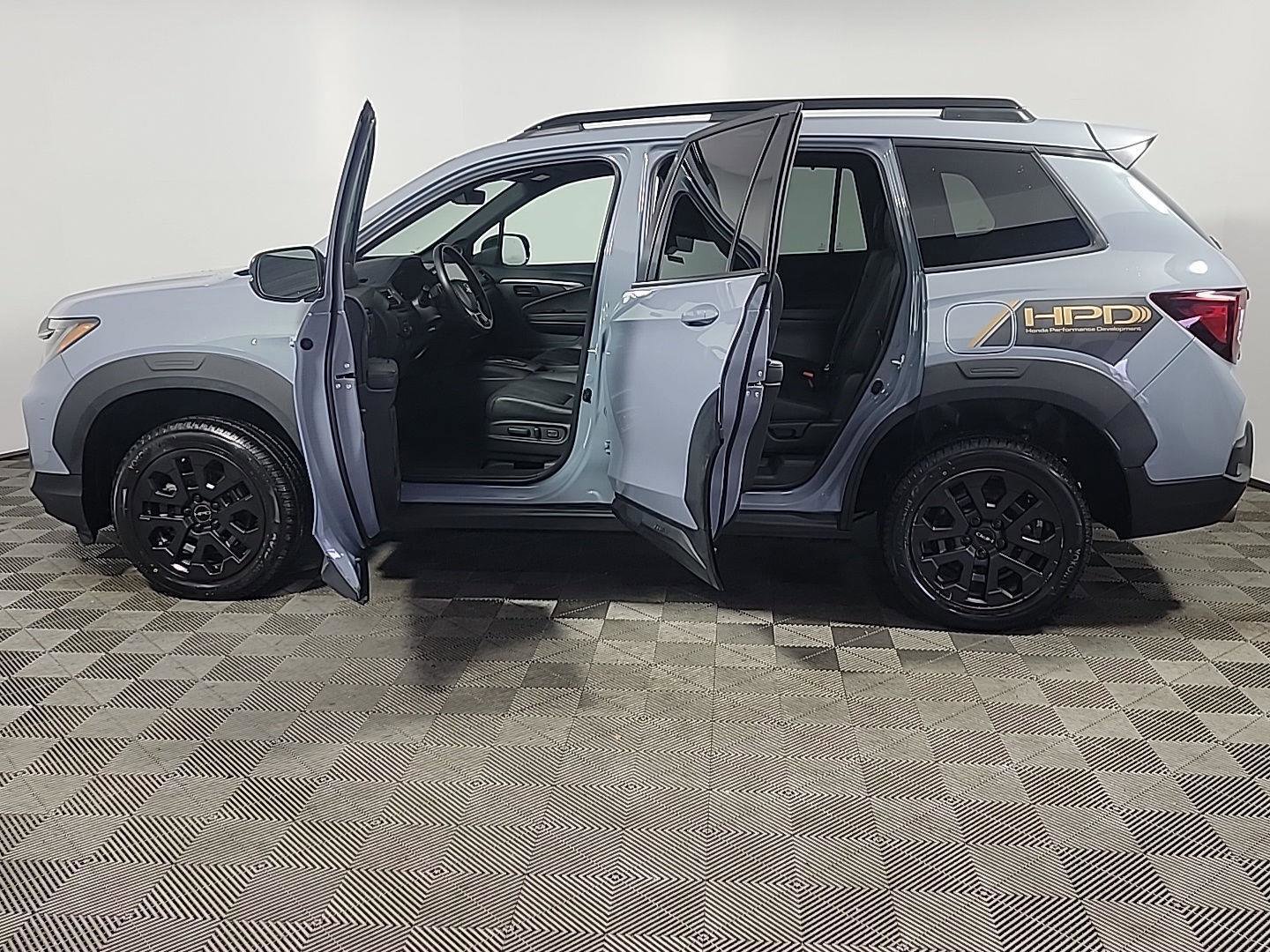 Certified 2023 Honda Passport TrailSport image 16