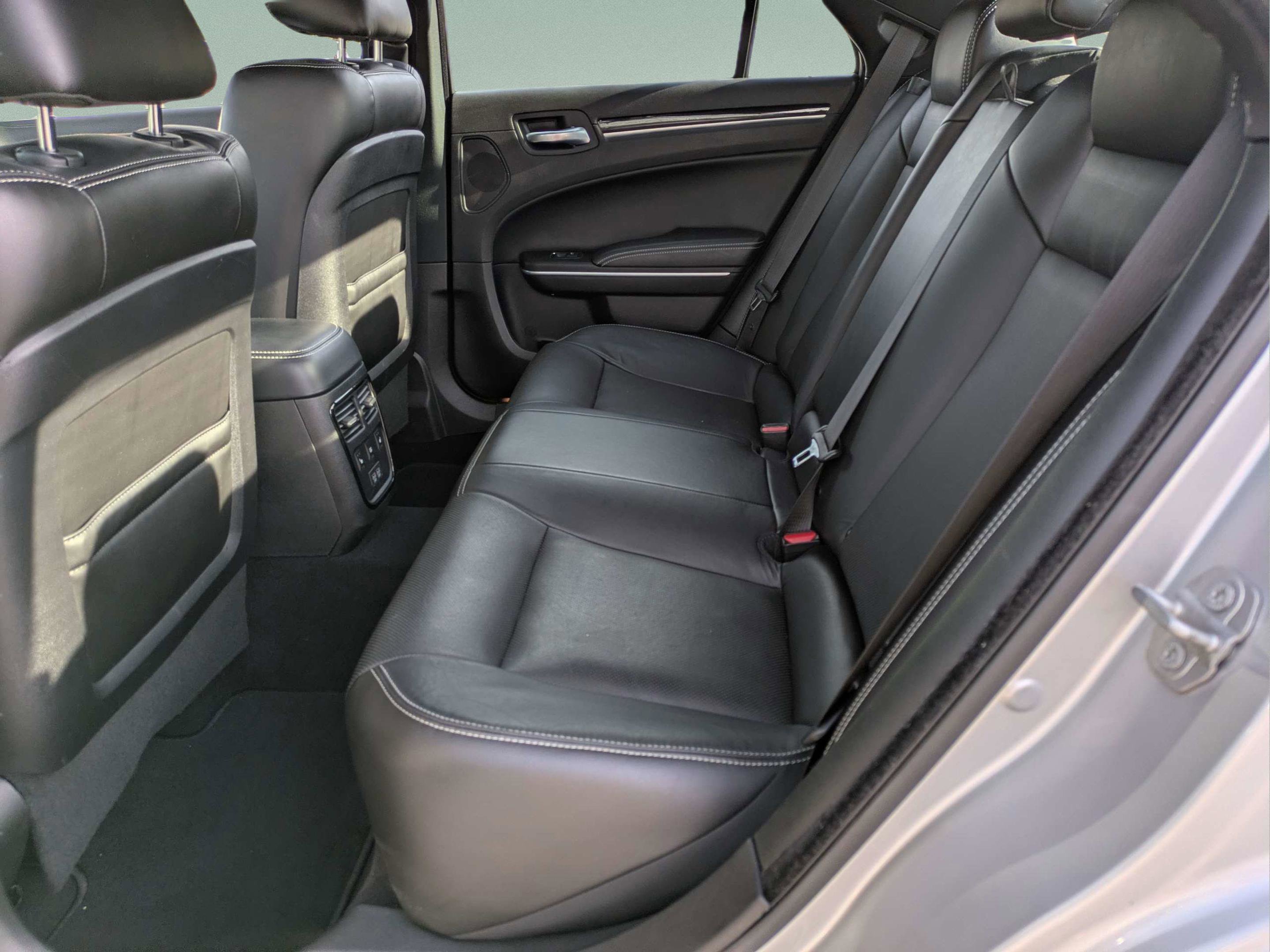 Used 2022 Chrysler 300 S w/ Comfort Group image 11