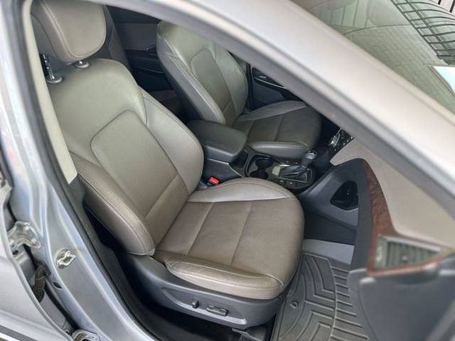 Used 2019 Hyundai Santa Fe XL image 29