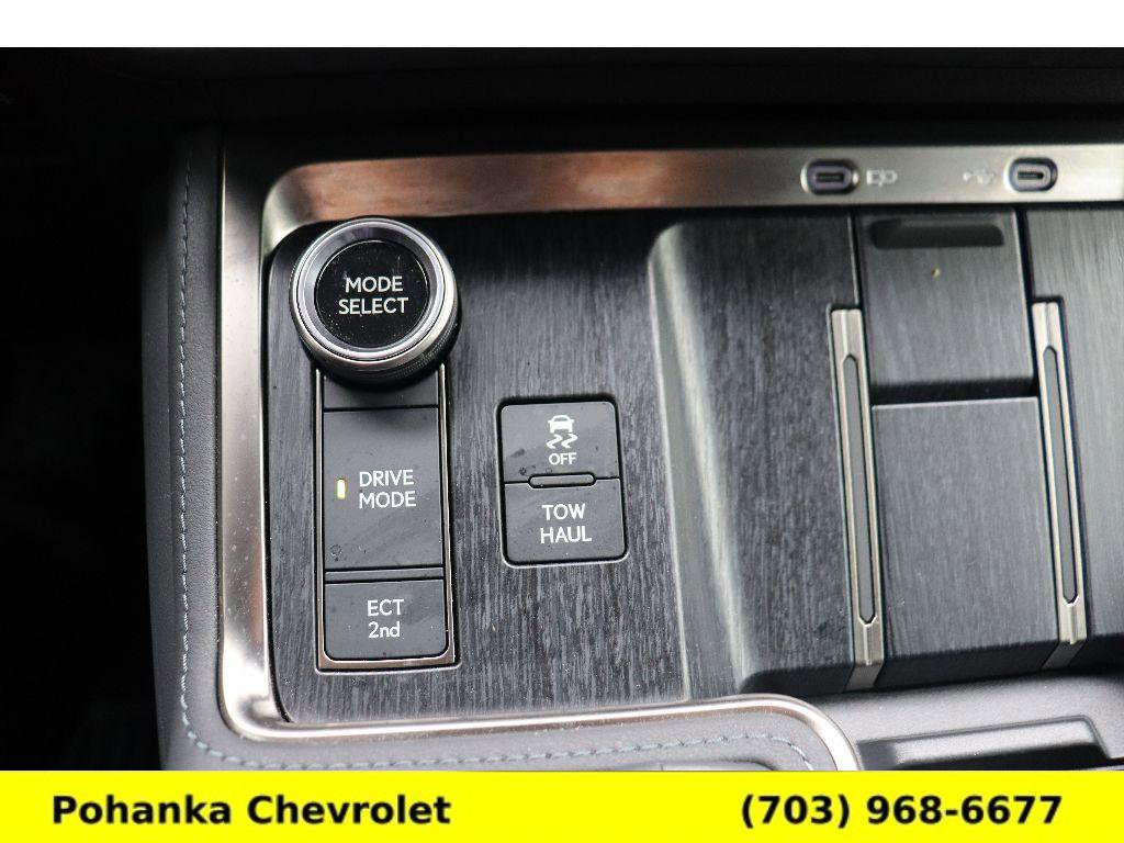 Used 2024 Lexus GX 550 image 17