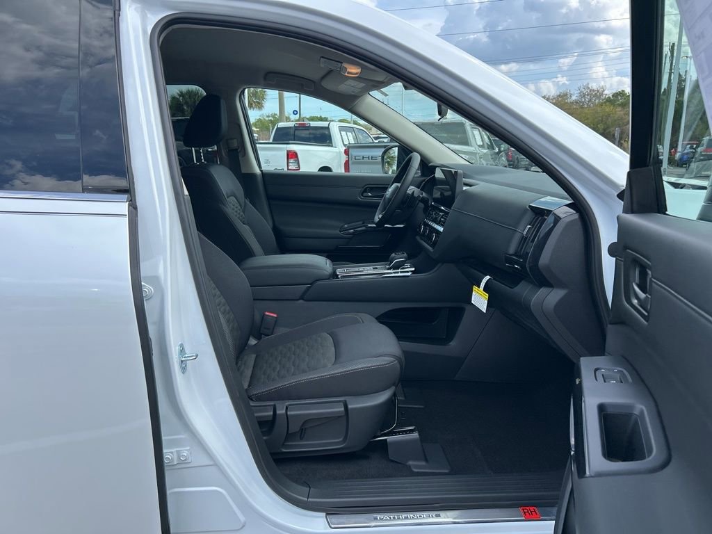 New 2026 Nissan Pathfinder SV image 42