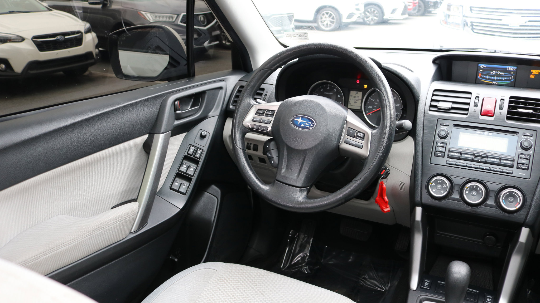 Used 2015 Subaru Forester 2.5i Premium w/ All-Weather Package image 18