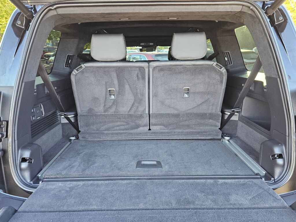 Used 2025 Rivian R1S Adventure Dual AWD/4WD image 24