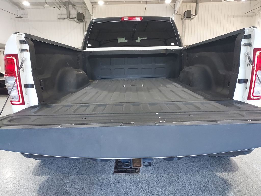 Used 2019 RAM 3500 Big Horn AWD/4WD image 28