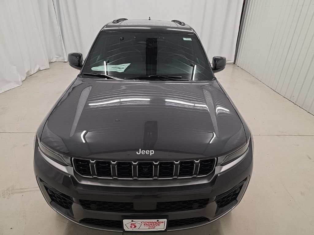 New 2026 Jeep Grand Cherokee Summit AWD/4WD image 10