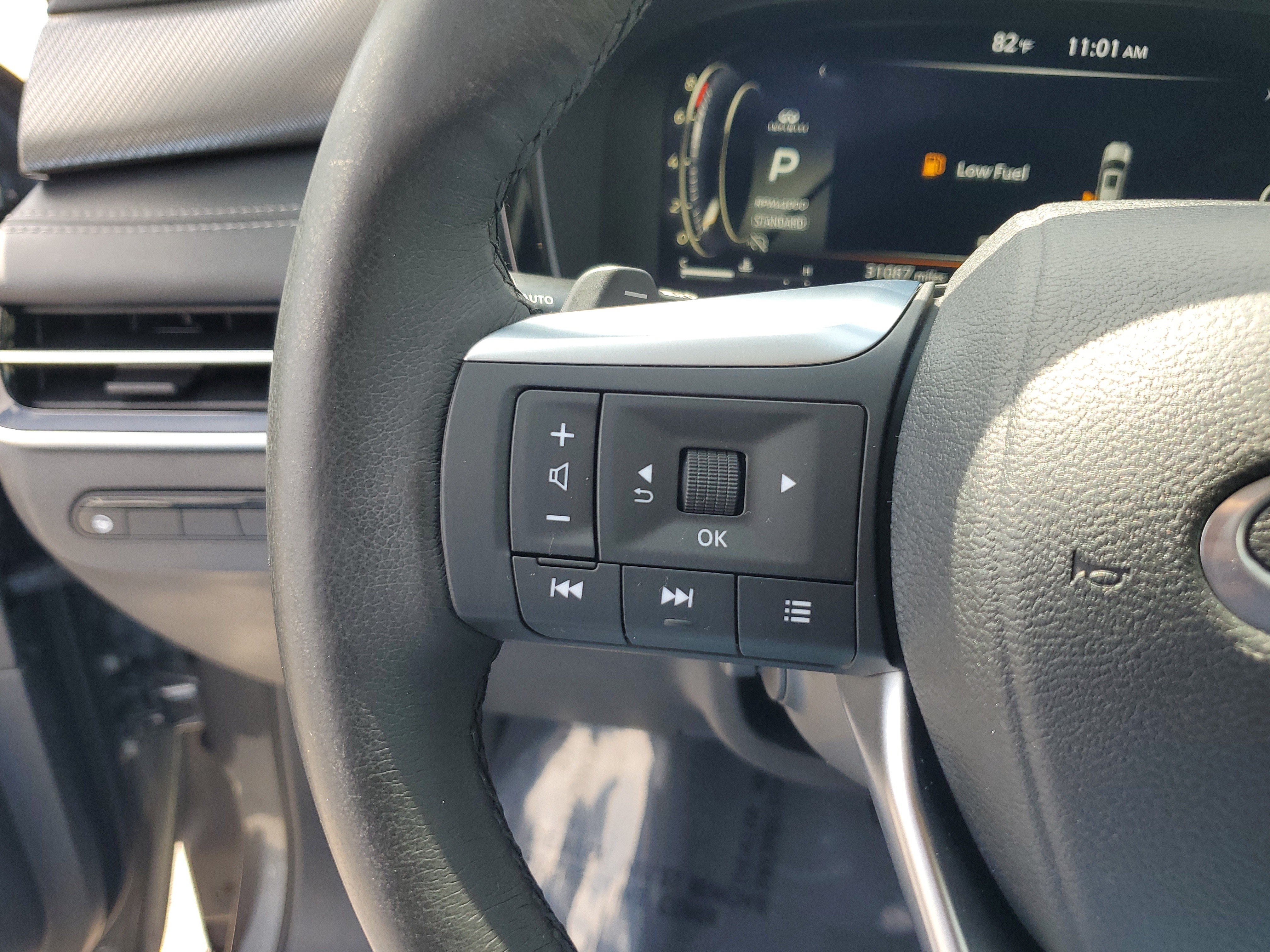Used 2022 INFINITI QX60 Luxe w/ Cargo Package FWD image 22