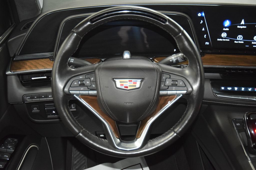 Used 2024 Cadillac Escalade ESV Premium Luxury Platinum AWD/4WD image 36