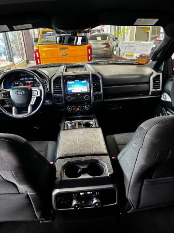 Used 2019 Ford Expedition Max XLT image 27