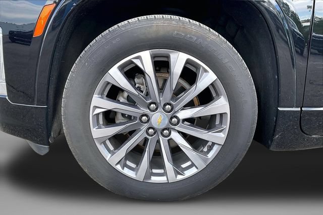 Used 2023 Chevrolet Traverse Premier AWD/4WD image 9