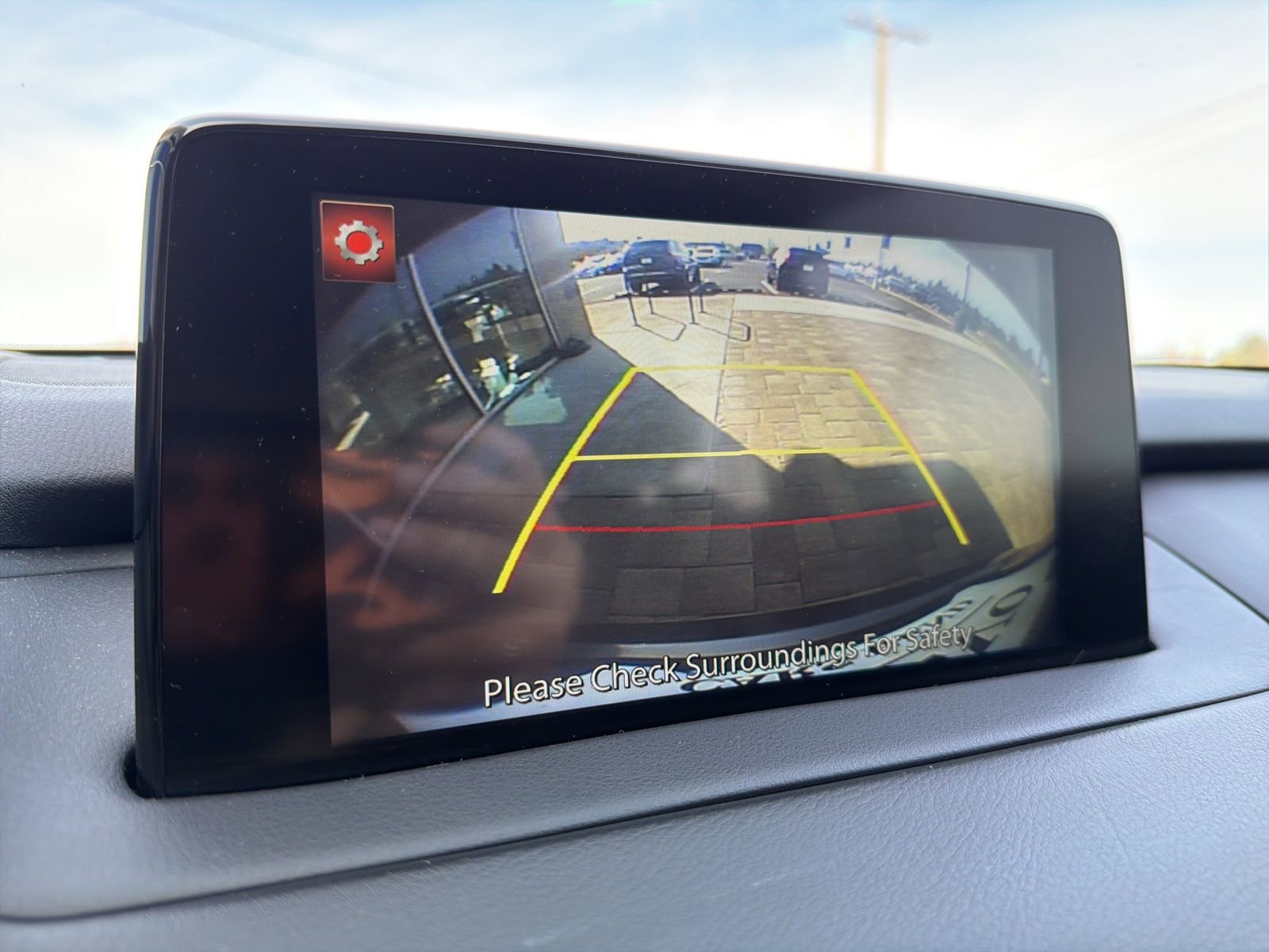 Used 2018 MAZDA CX-9 Touring w/ Touring Premium Package image 14