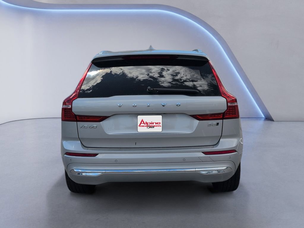 Used 2022 Volvo XC60 B5 Inscription w/ Advanced Package image 4