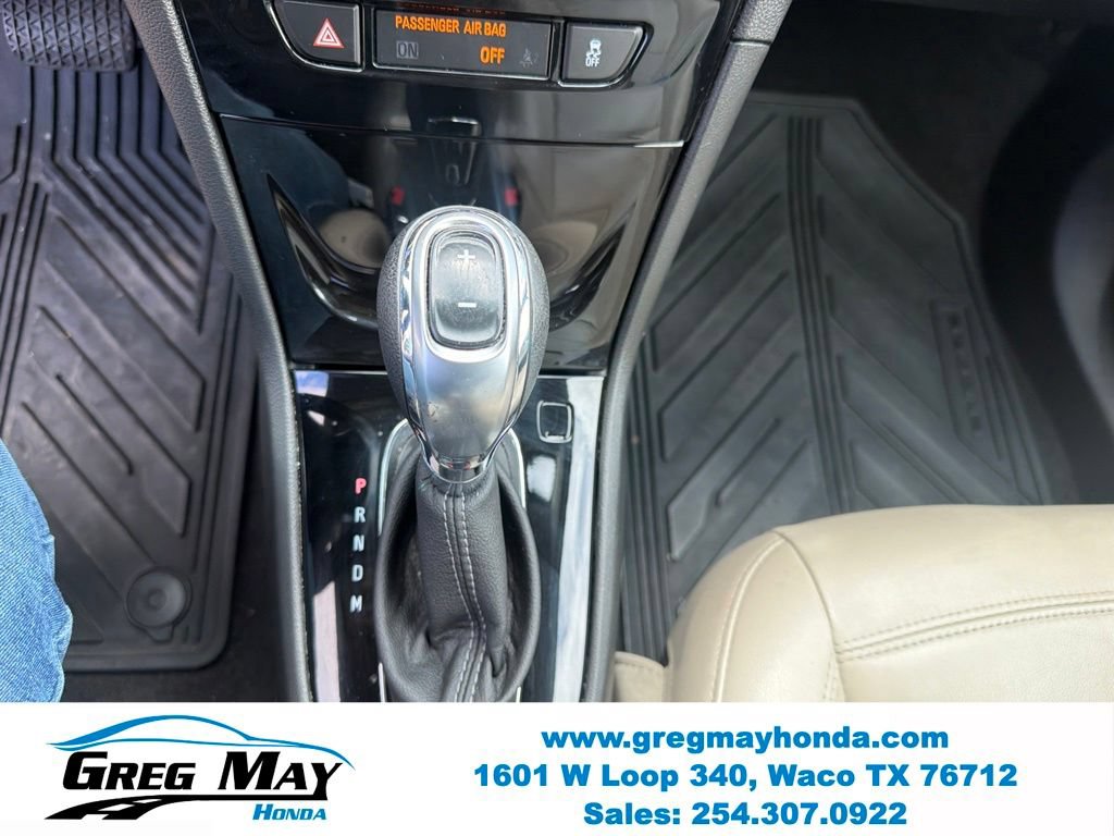Used 2017 Buick Encore Essence FWD image 20