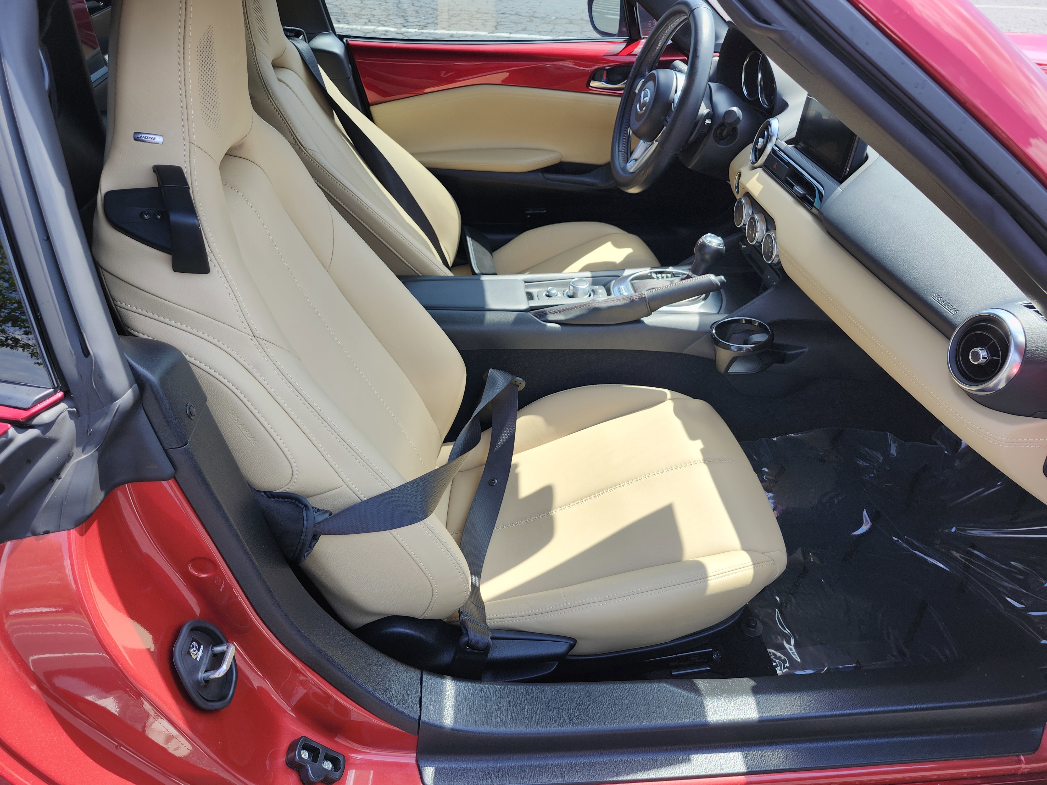 Used 2019 MAZDA MX-5 Miata RF Grand Touring RWD image 26